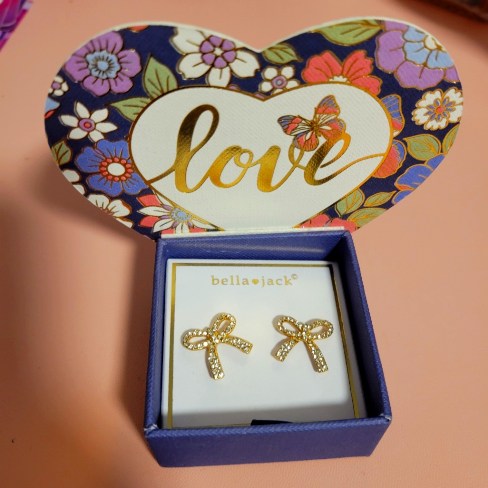 Nwb Bow Earrings Yellow Gold Tone With Rhinestones White Dainty, Coquette Girl